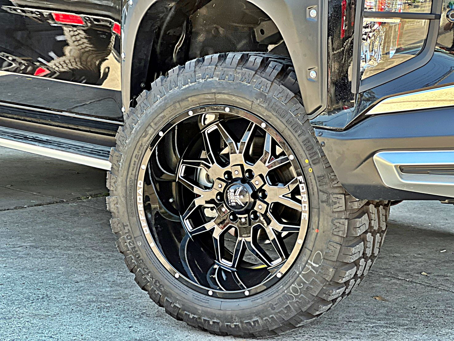 TRITON ทรงเมกา ล้อ FORCE ที่ STEP9