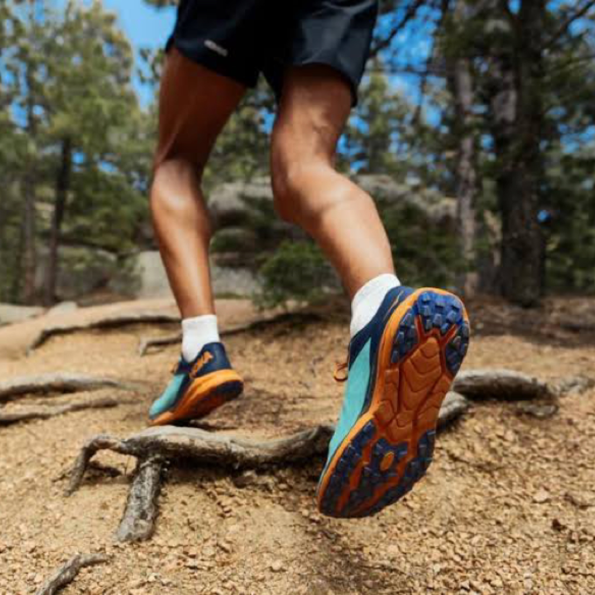 รองเท้าวิ่งเทรล HOKA Zinal ‘ATLANTIS’ (M11US)