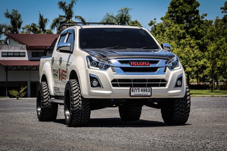 D-MAX จัดทรงเมกาที่ STEP9