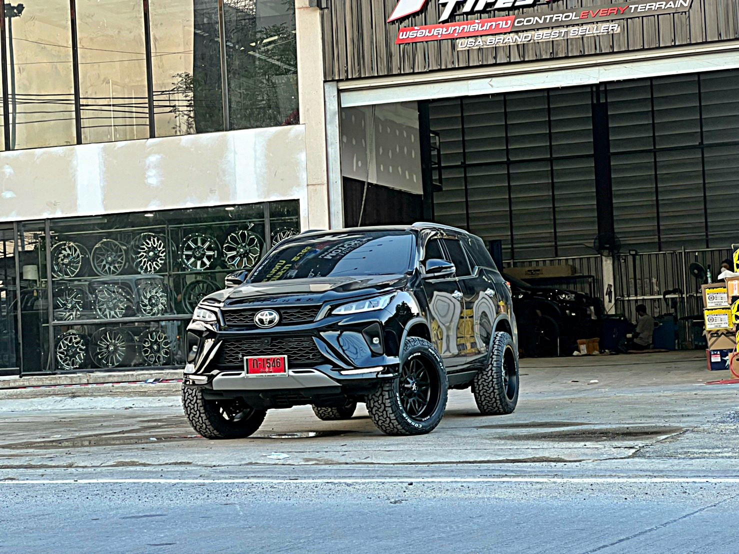 #TOYOTA_LEGENDER_จองคิวจากชัยนาท ไม่ยก ใส่ล้อออฟลบ