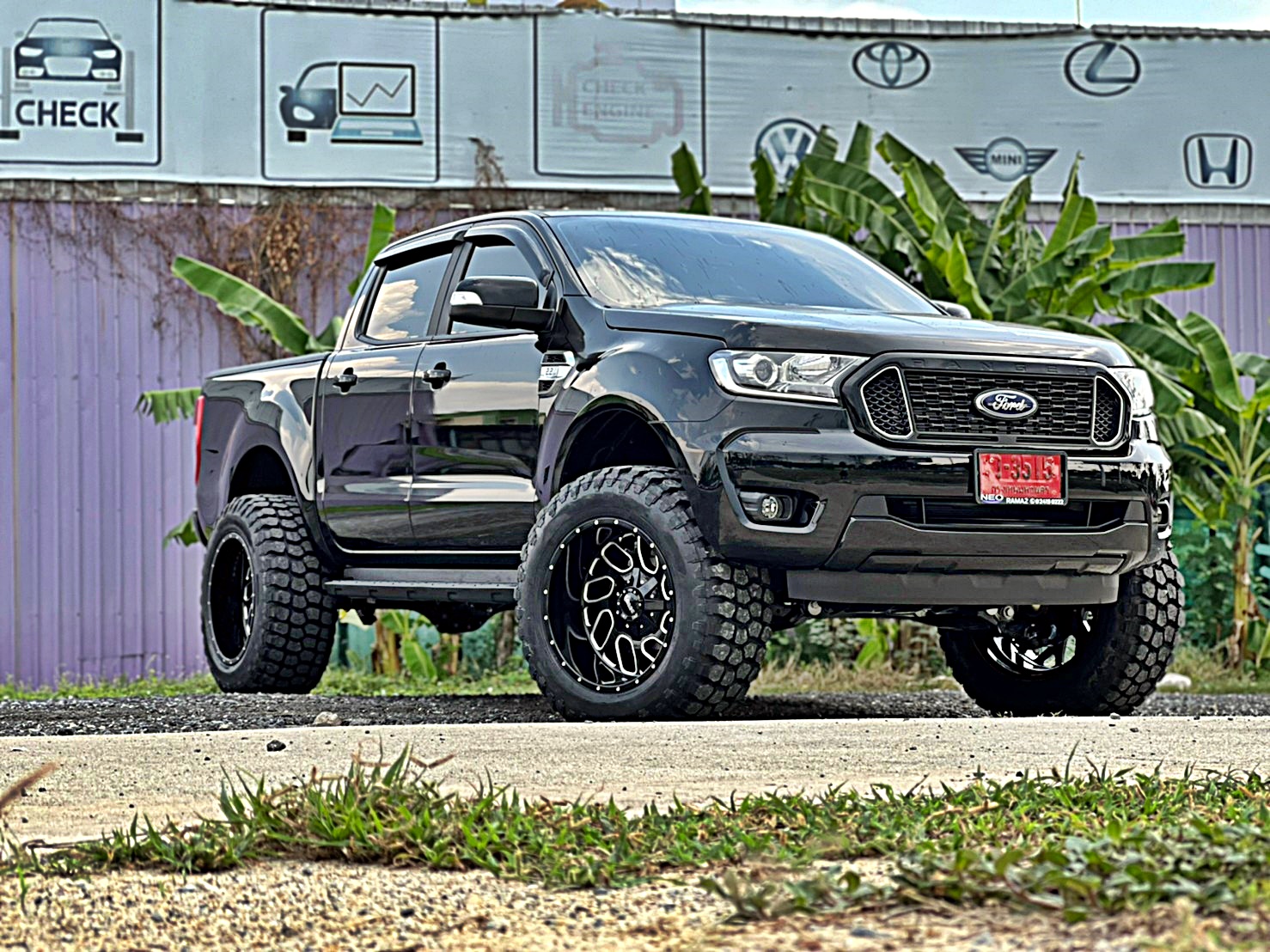 FORD ทรงเมกา ขอบ20 ลายใหม่ที่ STEP9