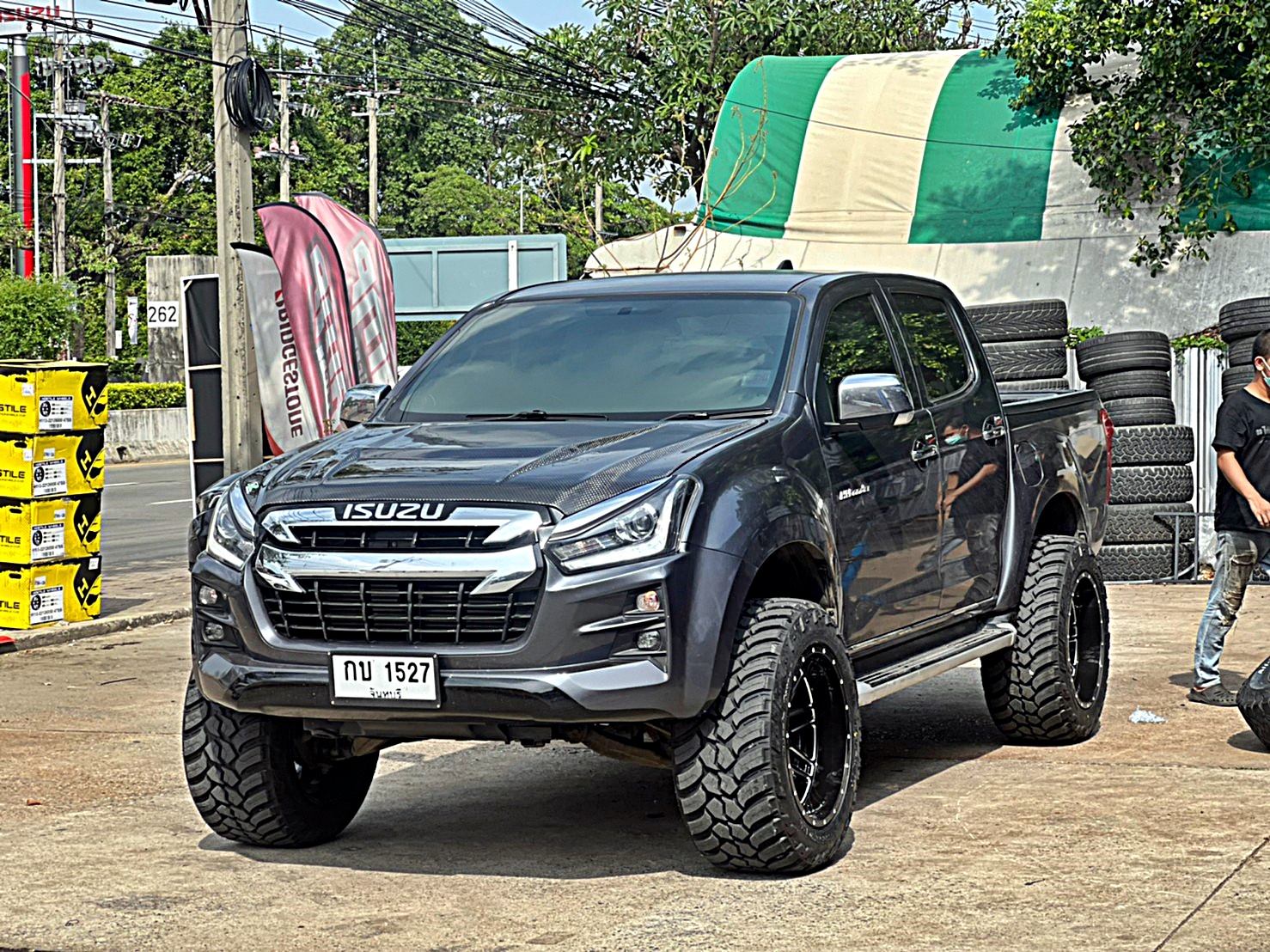 D_MAX_จองคิวมาจากจันทบุรี ทำทรงเมกาที่ STEP9