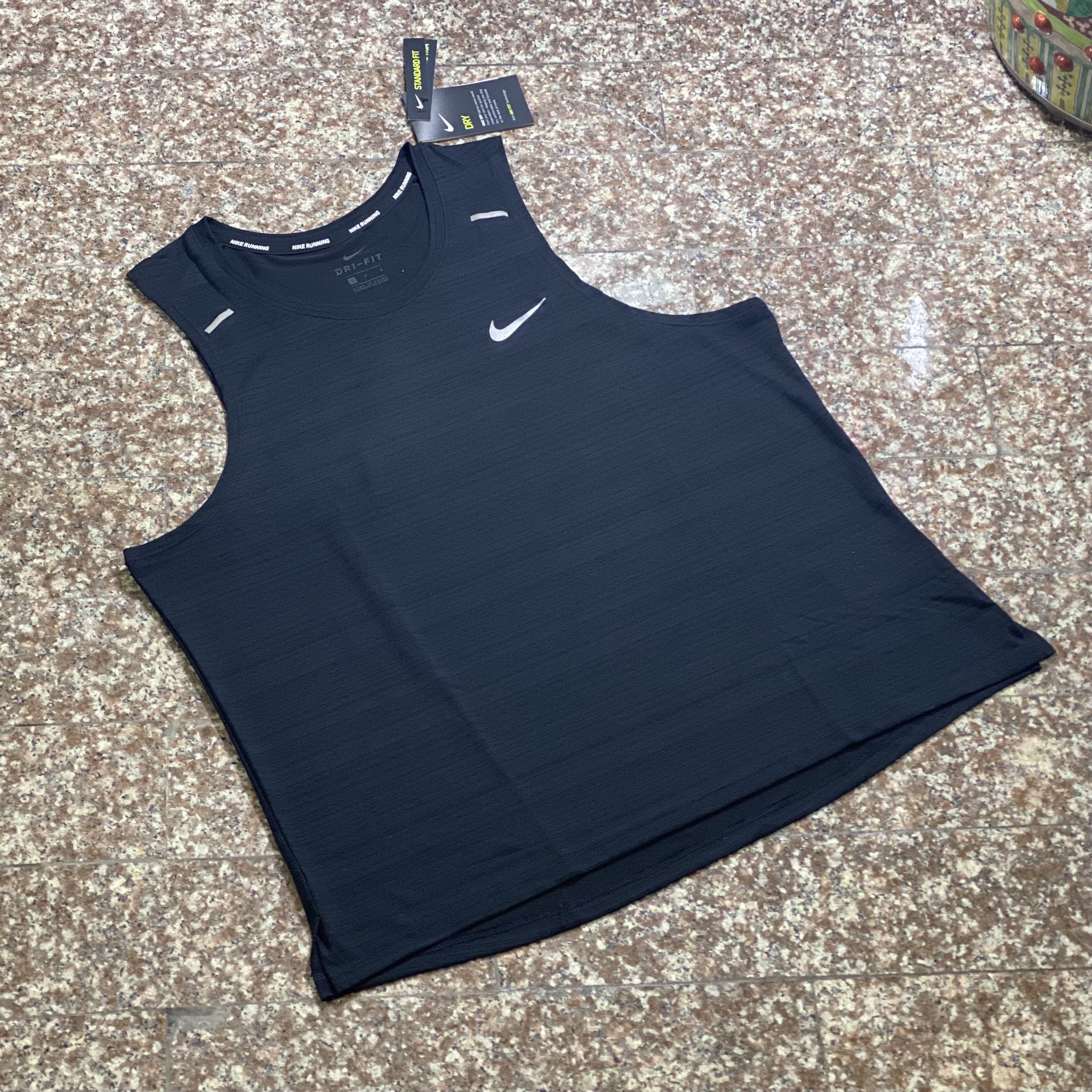 เสื้อวิ่ง Nike Miler Dri-FIT Running Singlet ‘BLACK’ (M)