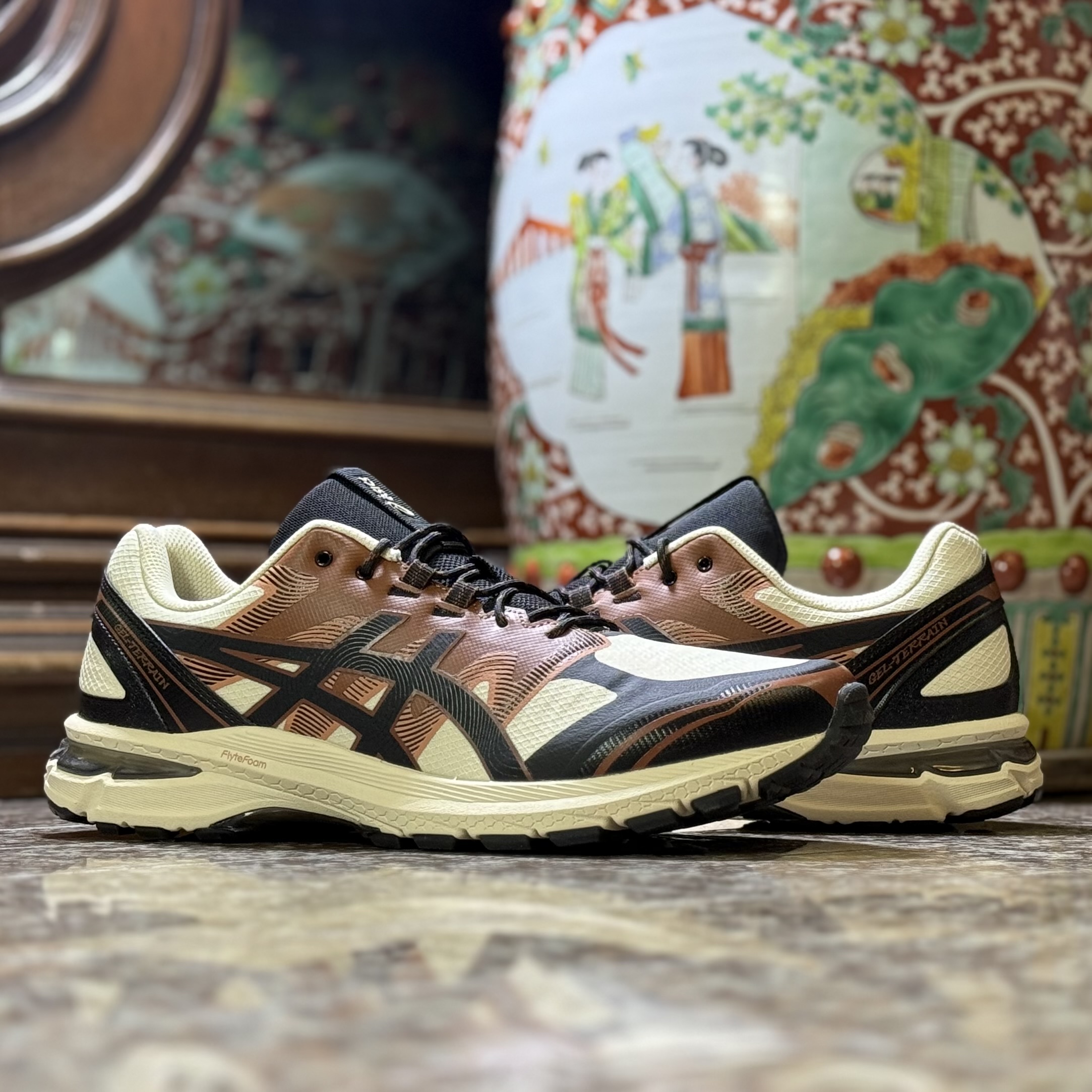 รองเท้า ASICS Gel Terrain ‘Vanilla/Black’ (M10/10.5US)