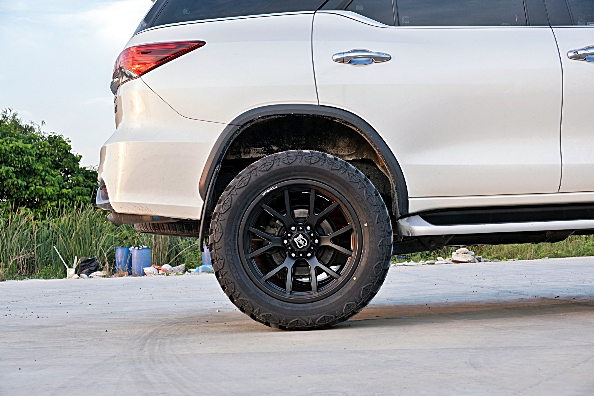 TOYOTA FORTUNER ทรงเมกาที่ STEP9