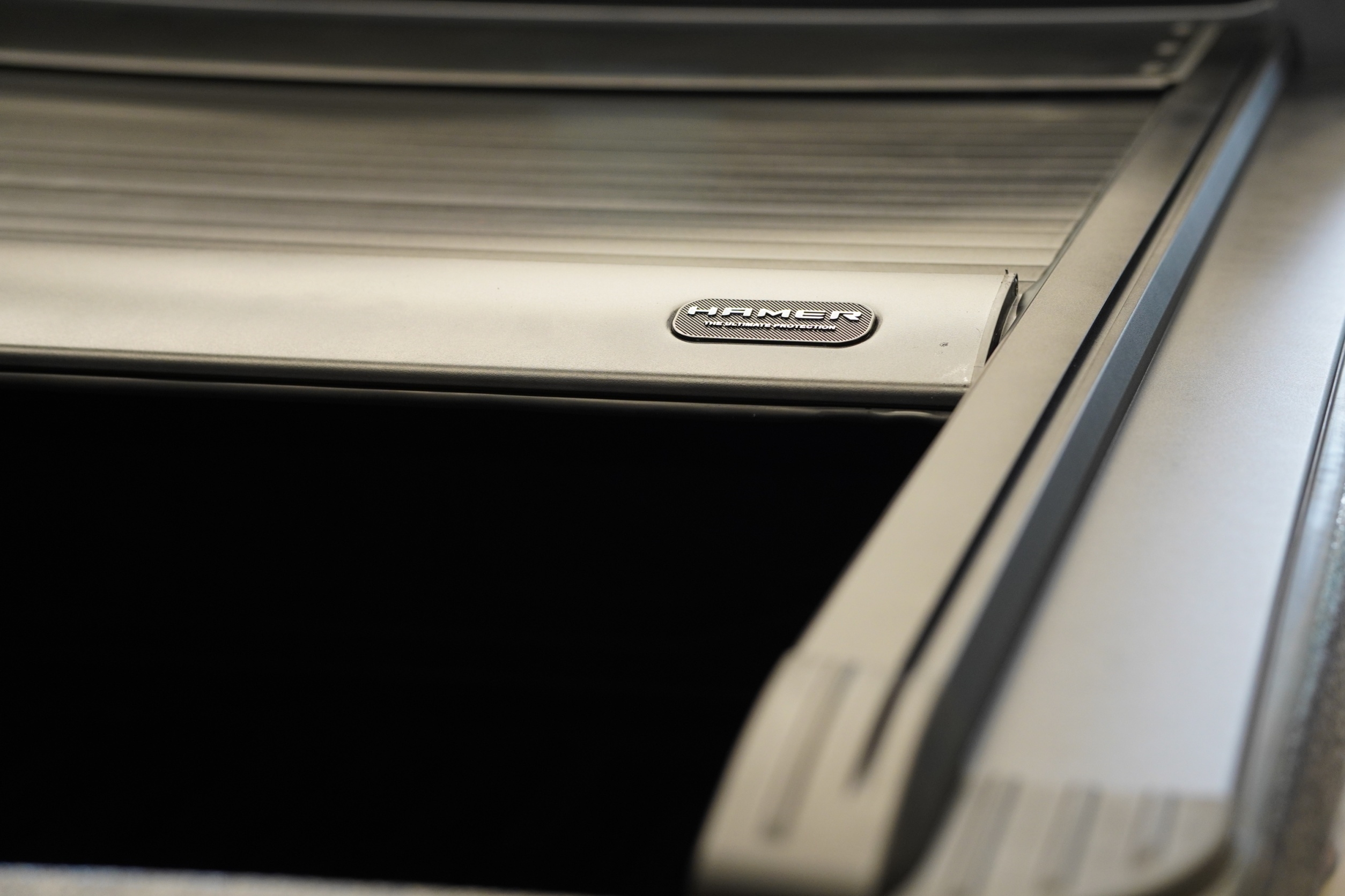 HAMER AUTO ROLLER LID ฝาปิดท้ายกระบะใส่ D-MAX ที่ STEP9