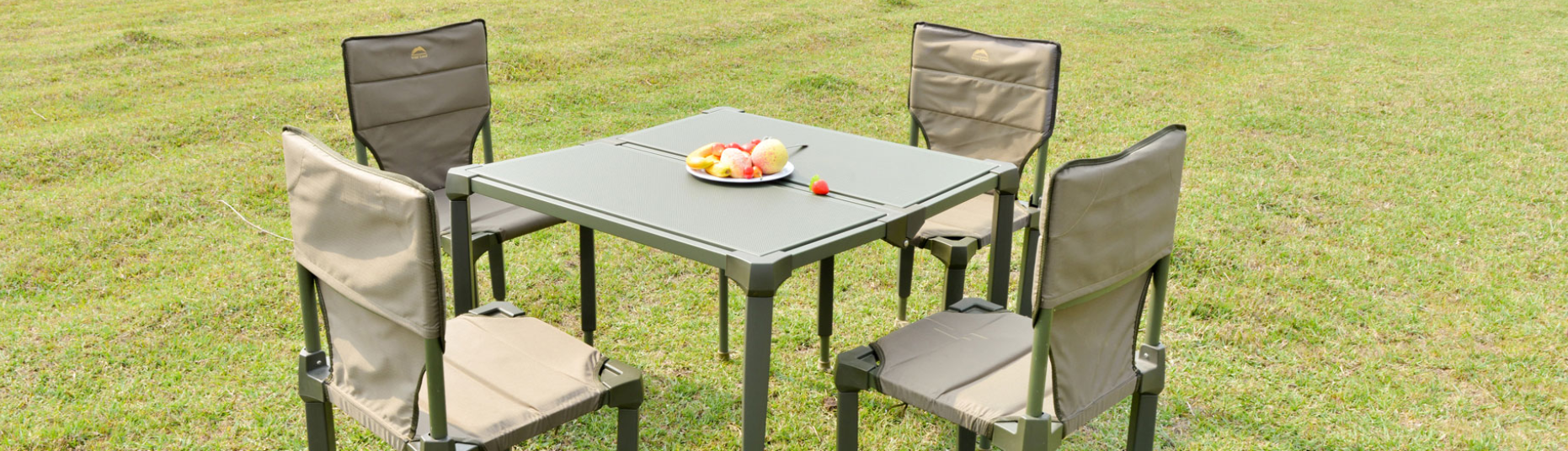 Aluminum Folding and Portable Wild Land Outdoor Camping Table Plus