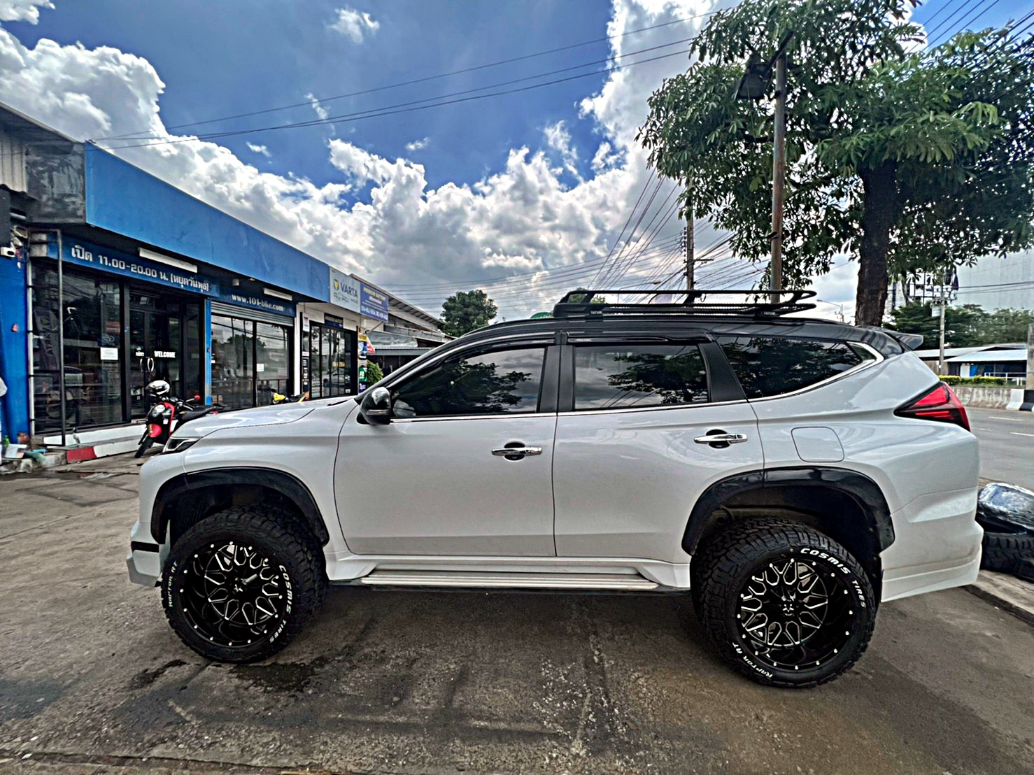 PAJERO_จองคิวจากประจวบ ทำทรงเมกาที่ STEP9