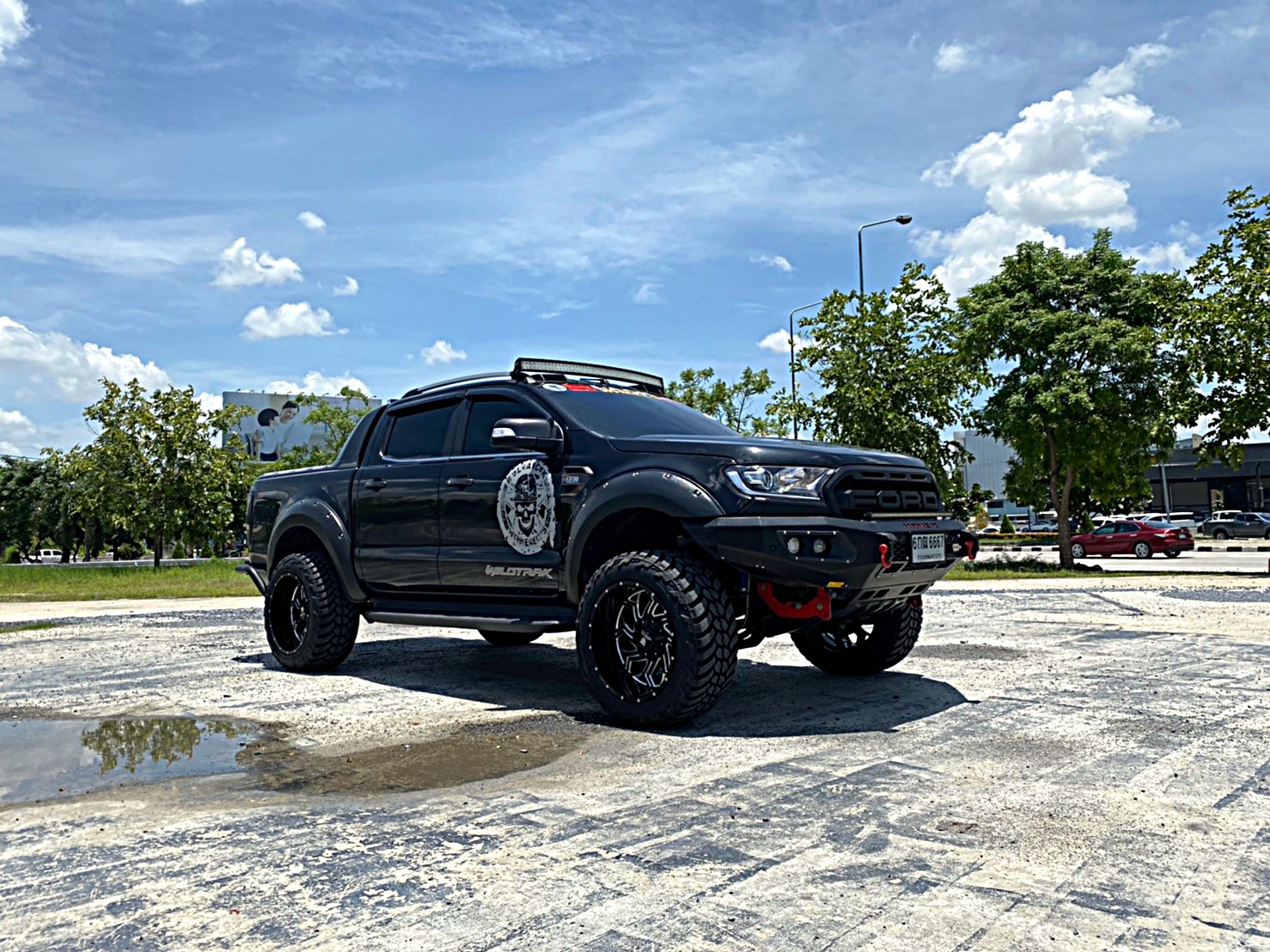 FORD WILDTRACK ทรงเมกา