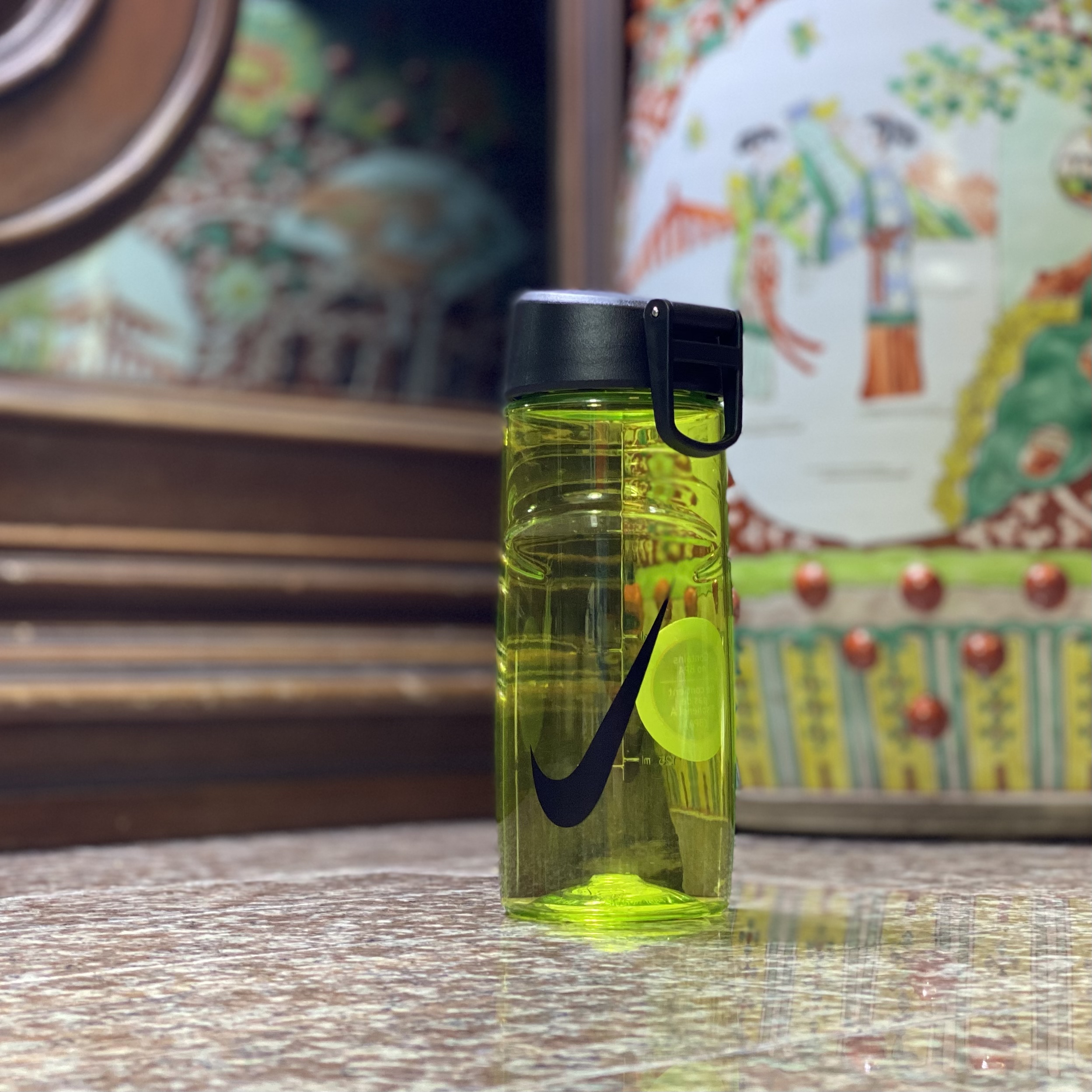 กระบอกน้ำ Nike Training Swoosh Water Bottle 16Oz ‘Volt’