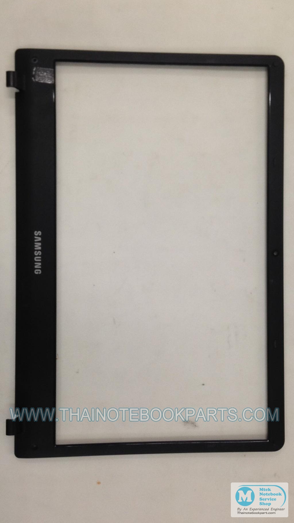MT08327 กรอบจอโน๊ตบุ๊ค Samsung NP300E4A Front Bezel (สินค้ามือสอง) 2
