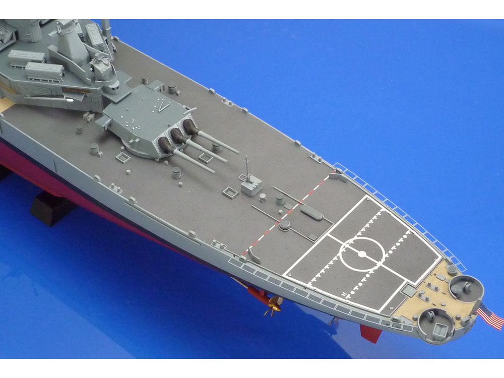 1/350 SCALE US BATTLESHIP BB-63 MISSOURI (CIRCA 1991)