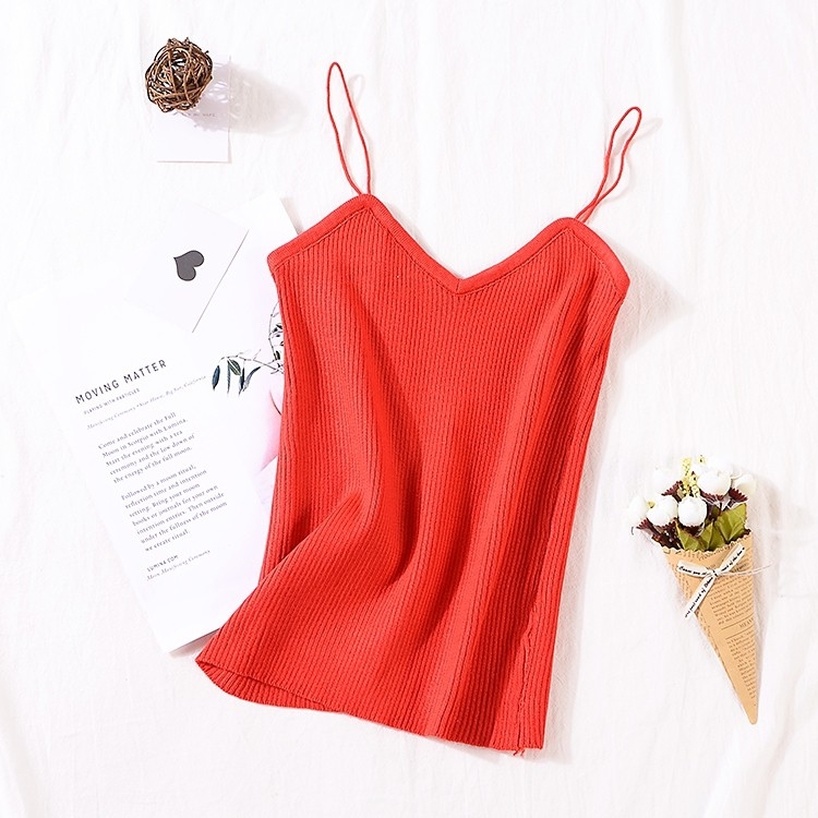 เสื้อสายเดี่ยวไหมพรม