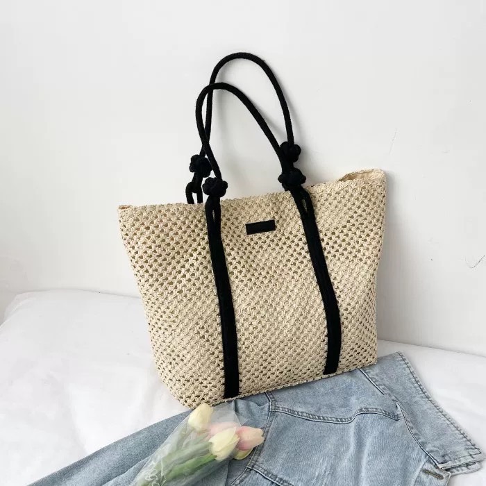 กระเป๋าสาน กระเป๋าสะพายข้าง กระเป๋ามินิมอล 🤎