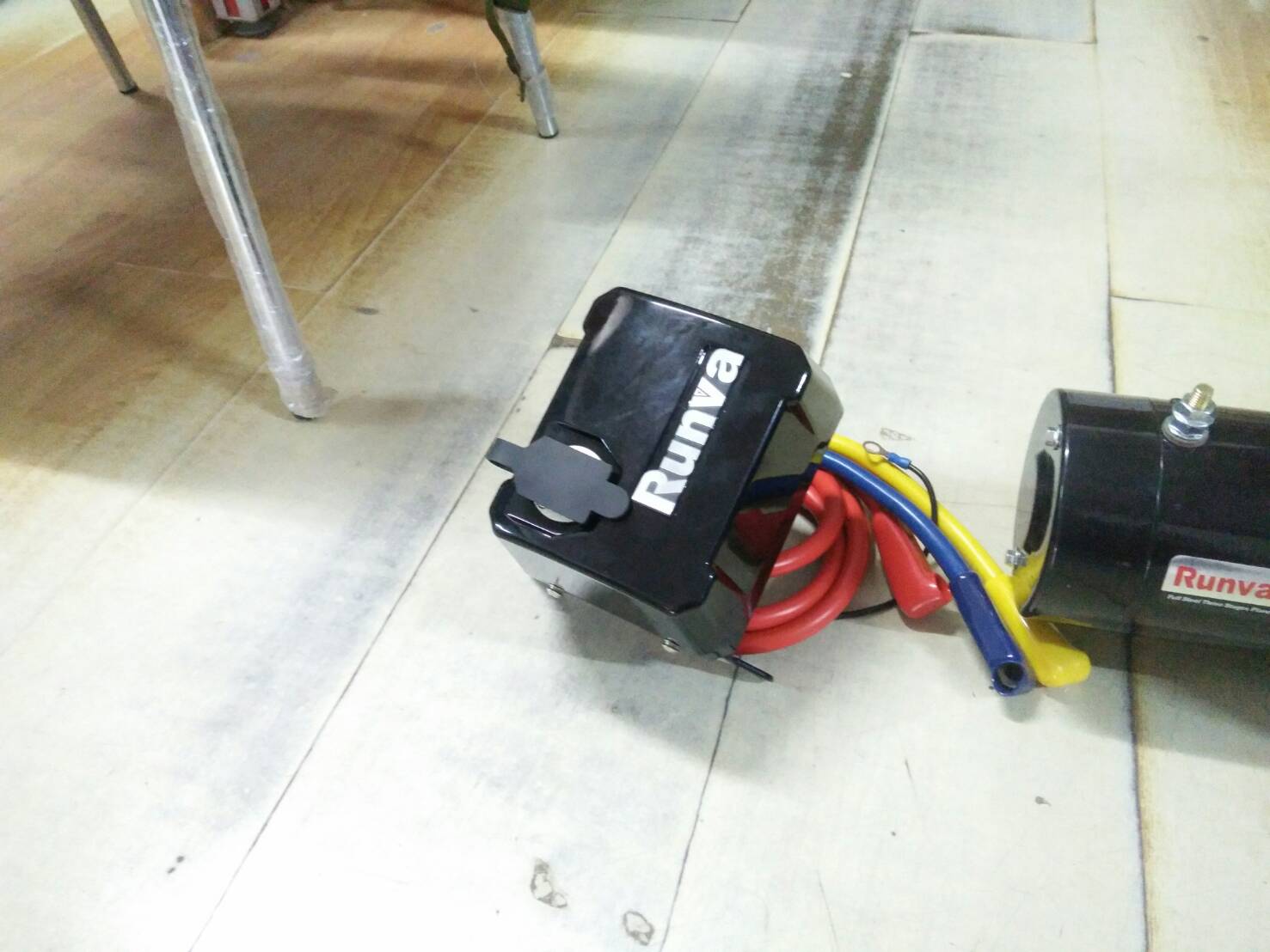 WINCH RUNVA (EWB12500 SYN)