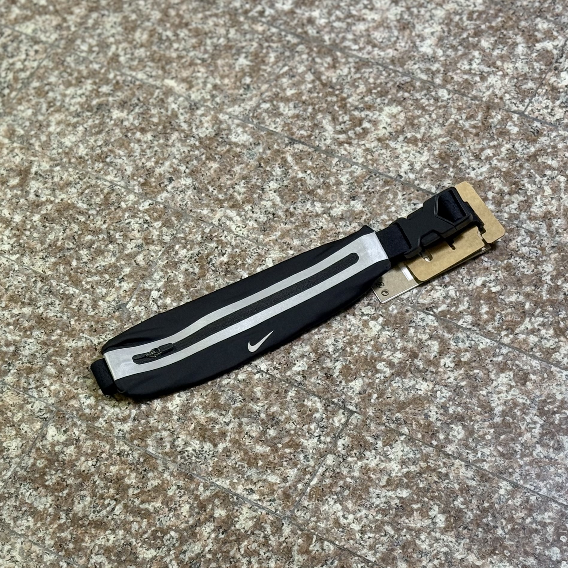 กระเป๋าวิ่ง Nike Running Slim WaistPack (3สี)