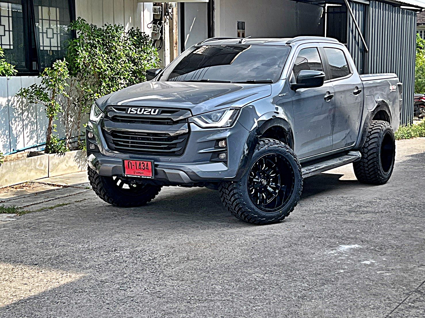 D-MAX ทรงเมกา จากอุธยา