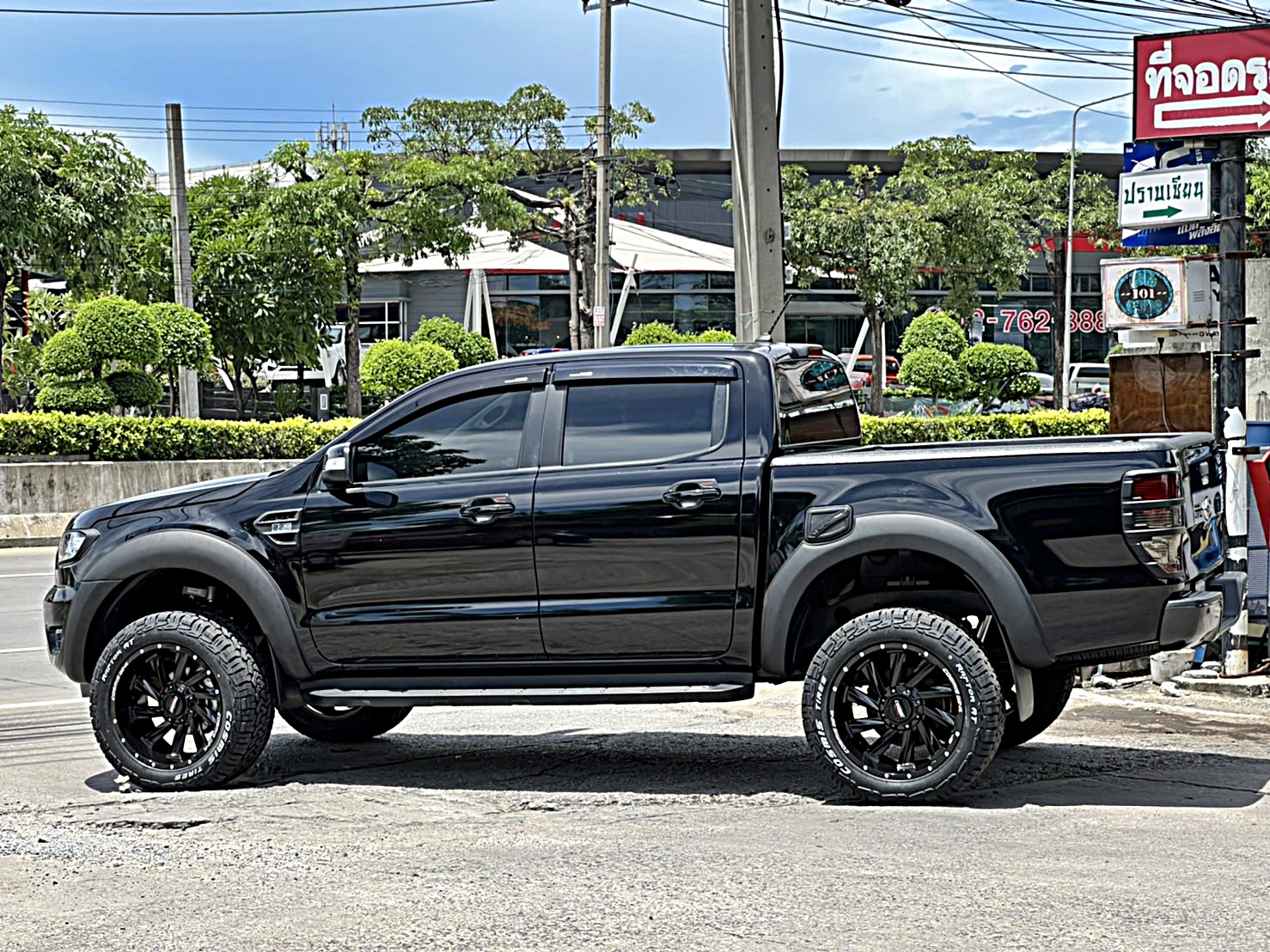 COSMIS TWIN ใส่ FORD