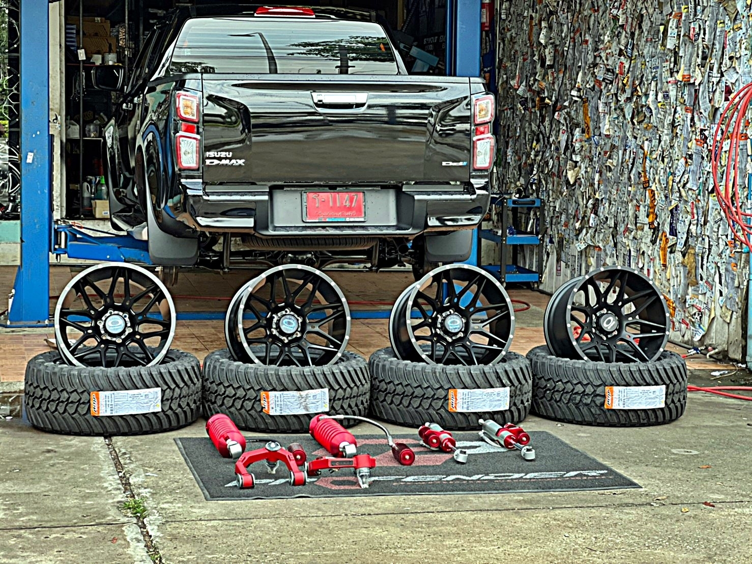 D-MAX 1.9 จัดทรงเมกา อย่างเทพ ที่ STEP9