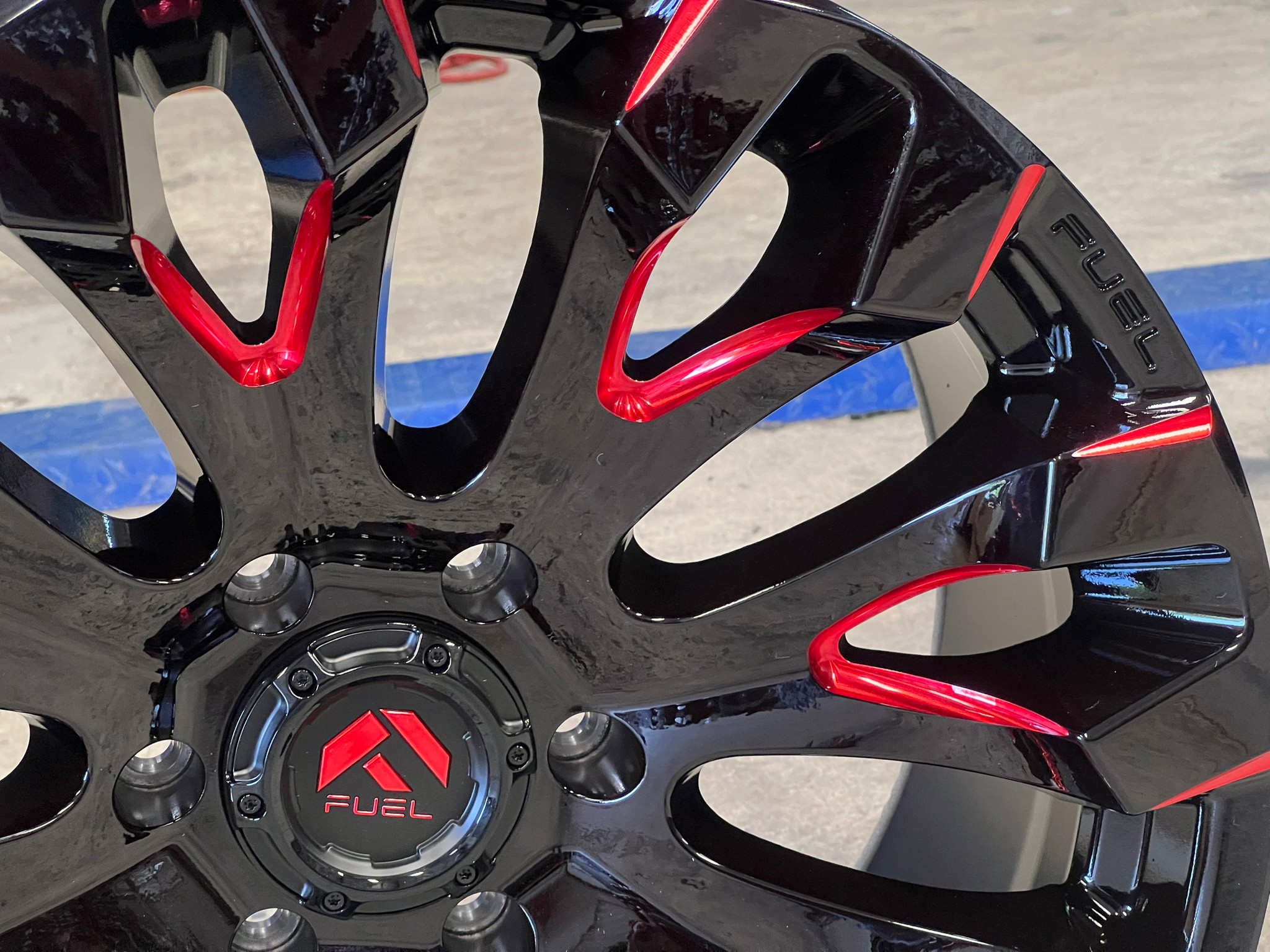 ล้อแท้ FULE GLOSSY BLACK 20x9 ET+1 6x139.7