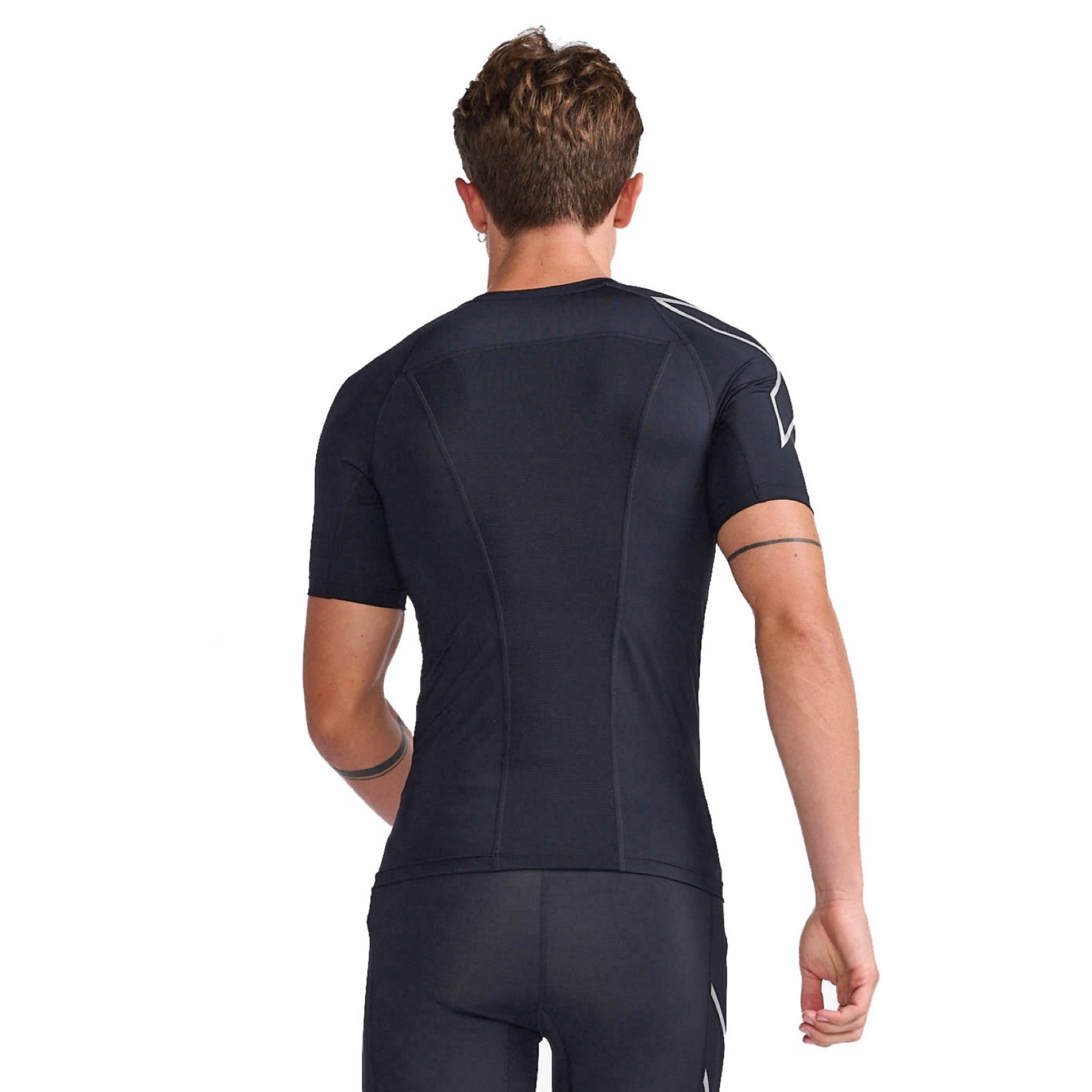 เสื้อ 2XU Core Compression Tops ‘BLACK’ (S,M)