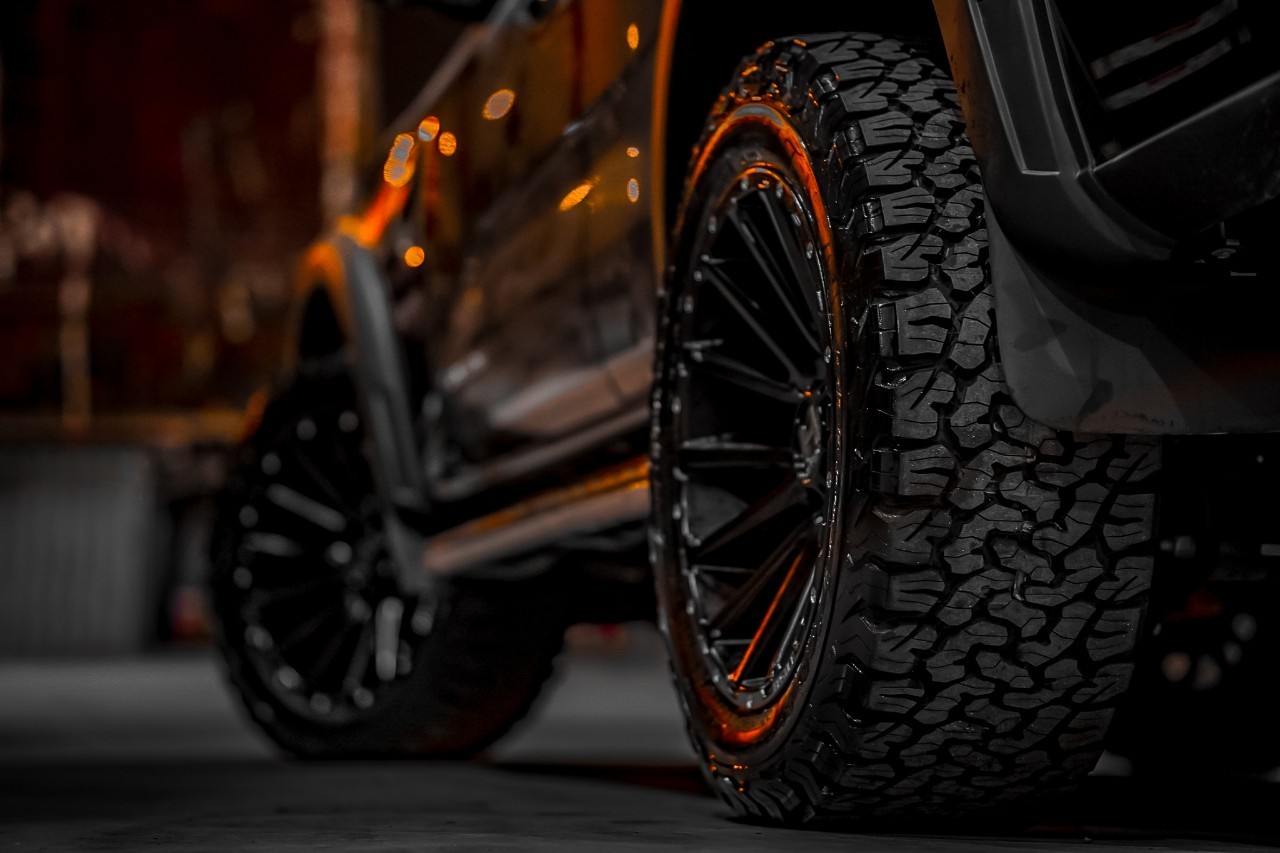 FORD EVEREST NEXTGEN ล้อแท้ HOSSTILE H113 ขอบ20