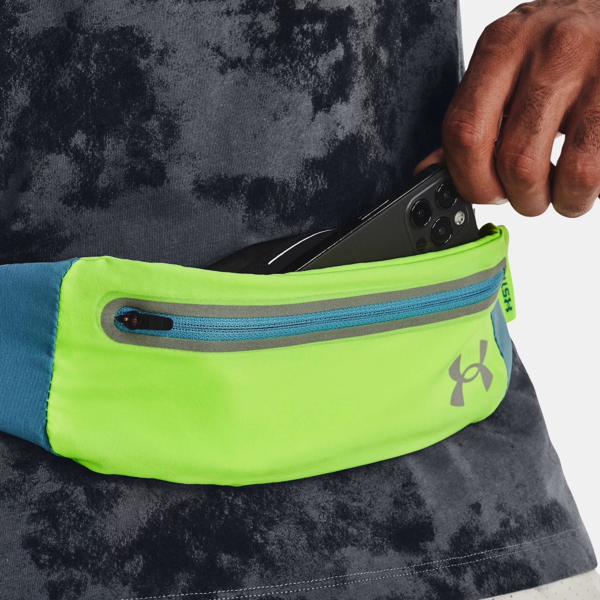 กระเป๋าวิ่ง Under Armour Flex SpeedPocket Run Belt ‘Lime Surge’