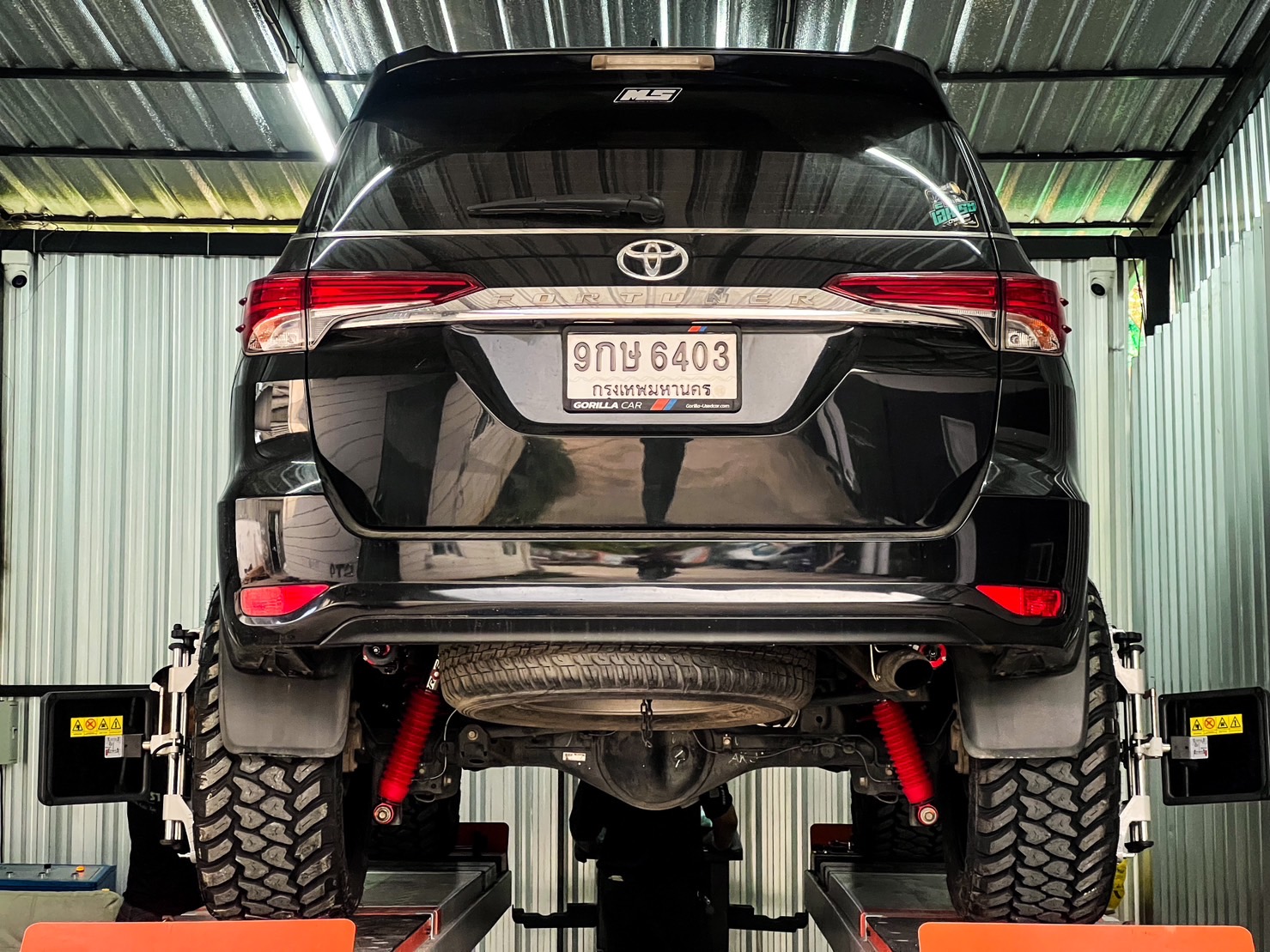 TOYOTA FORTUNER ทรงเมกา FC จองคิวมาจากเชียงใหม่