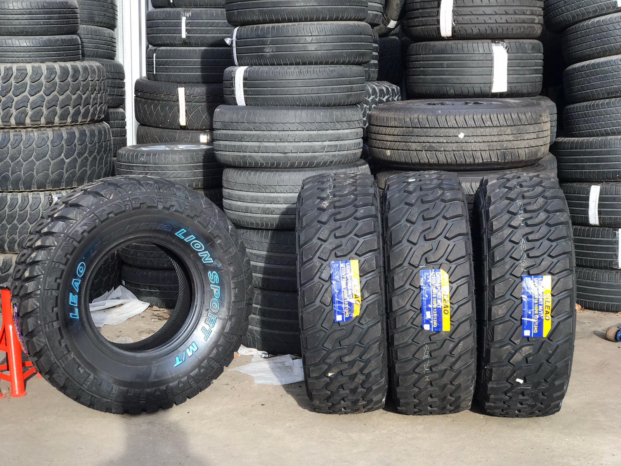 LEAO LEAO 315/75-16 LION SPORT ปี21