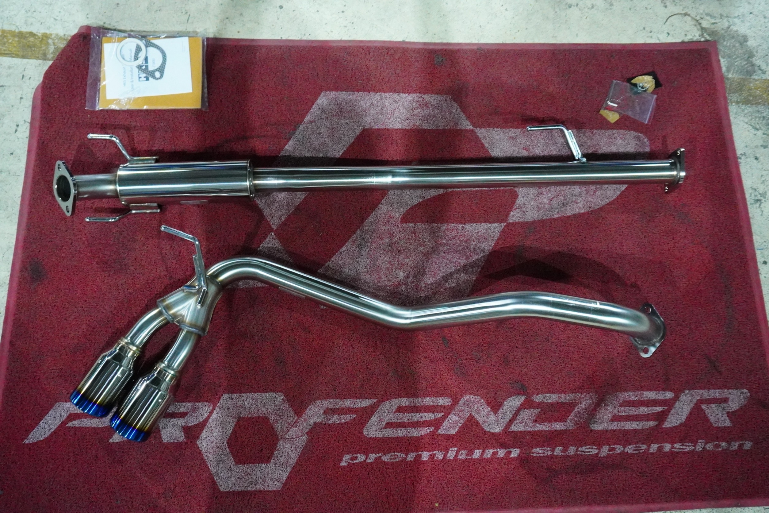 ท่อ HKS ปลาย TITANIUM ใส่ TOYOTA REVO