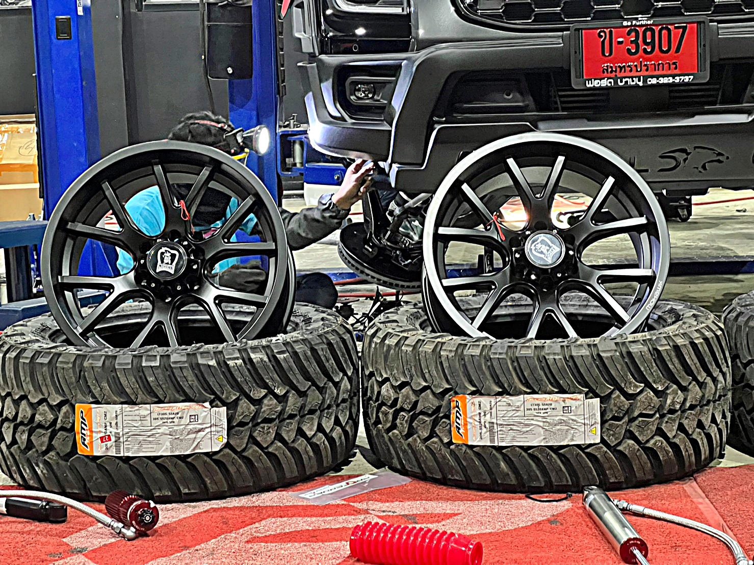 FORD RANGER NEXTGEN เน้นสเป็ค ล้อไม่ยื่น ยางใหญ่