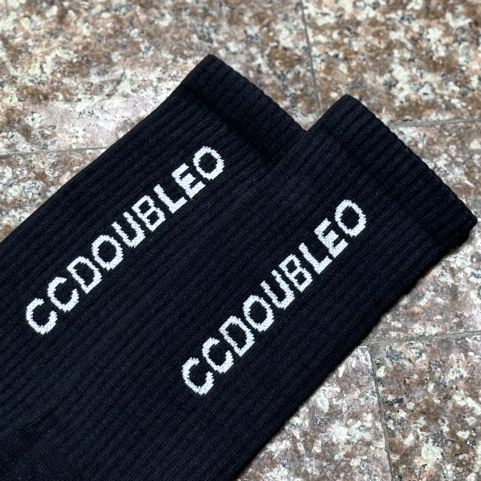 ถุงเท้า CC Double O Crew Socks ‘BLACK’