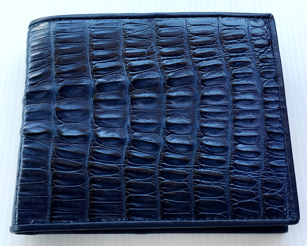 กระเป๋าสตางค์หนังจระเข้แท้ ส่วนหาง สีกรมท่า