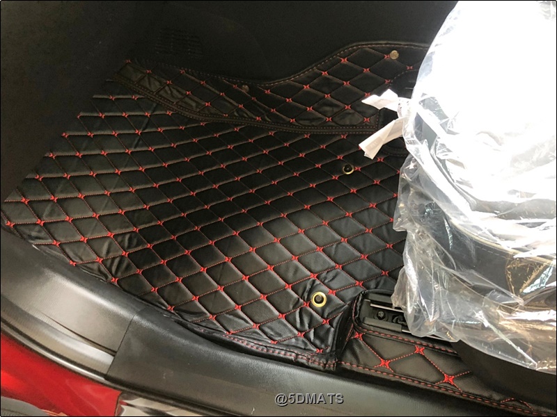 พรมปูพื้นรถยนต์ 6D MAZDA 3 Skyactiv (2014-18) พรม6D QX สวยงาม เข้ารูป เต็มคัน 3ชิ้น