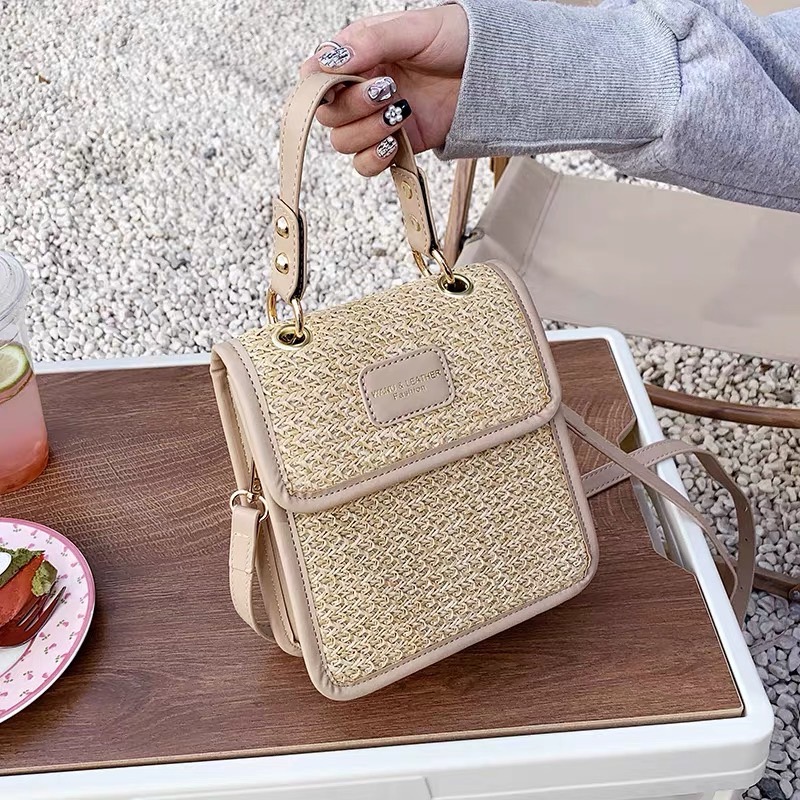 กระเป๋าสะพาย กระเป๋าคาเฟ่ กระเป๋าเกาหลี กระเป๋าหนัง 💞