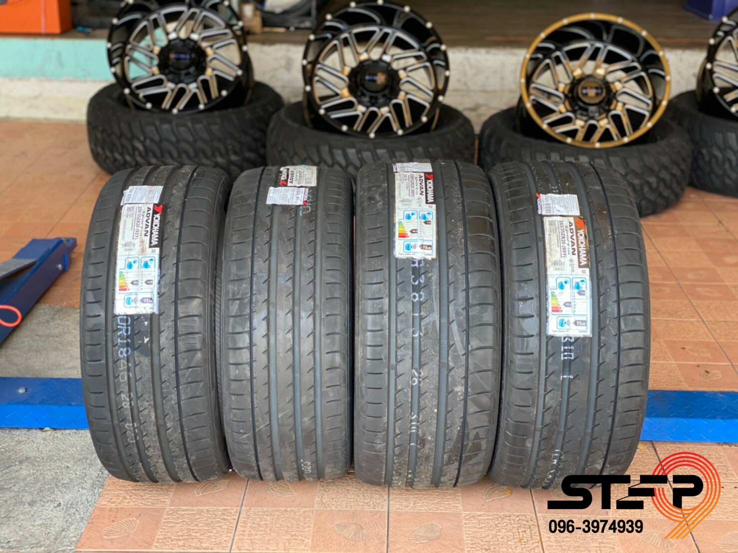 YOKOHAMA ADVAN SPORT V105 255/40-20 ราคาพิเศษ ที่ STEP9