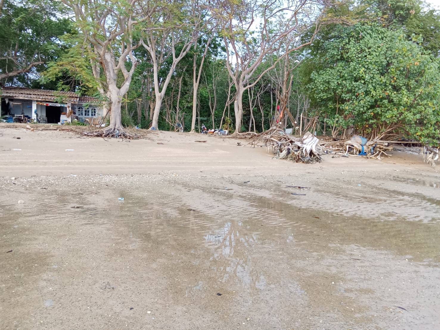 ที่ดินติดชายทะเล หาดเจ้าหลาว