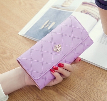 กระเป๋าสตางค์ใบยาว