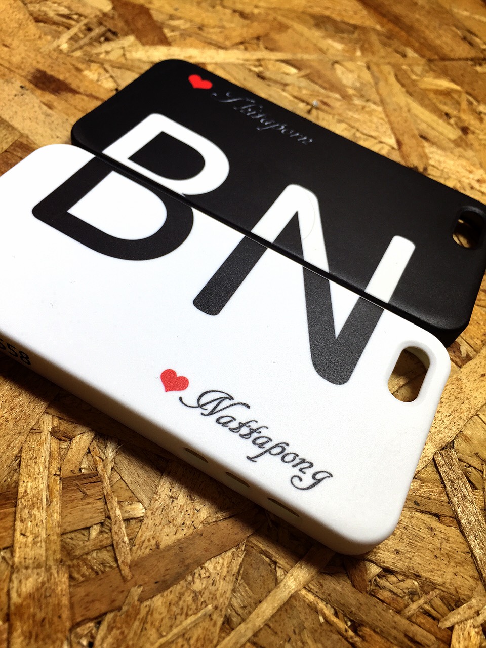 เคสสั่งทำ - ลายชื่อ ตัวอักษร