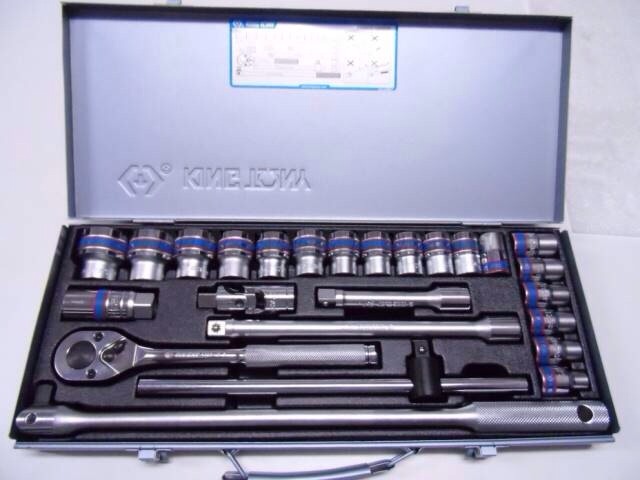 บล๊อกชุด KINGTONY 4326MR 25-1/2"