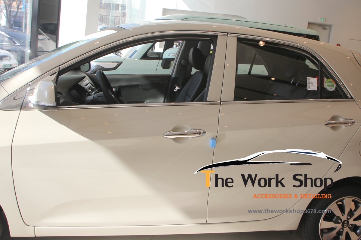 Window Accent for Picanto ( ชุดโครเมี่ยมแต่งขอบกระจกด้านล่าง )