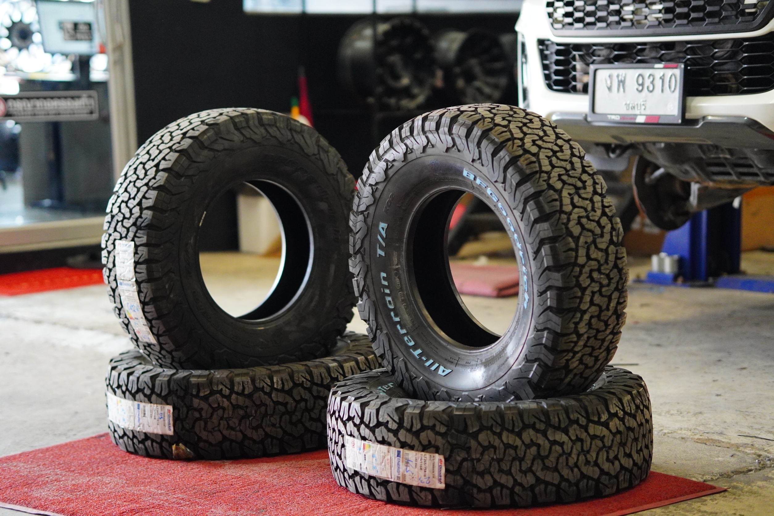 ยาง BF Goodrich KO2 265-75-16