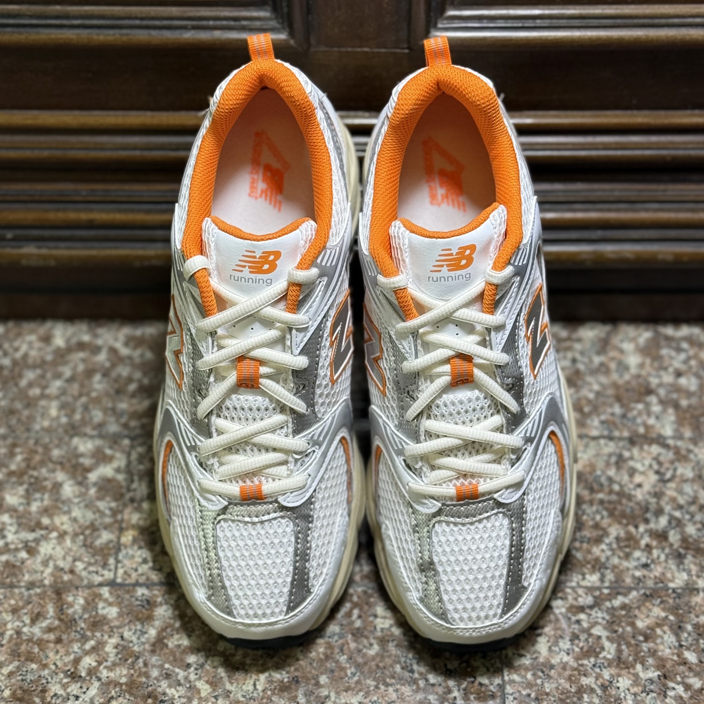 รองเท้า New Balance 530 ‘White/Sun Glow’ (M8/8.5/9/11US)