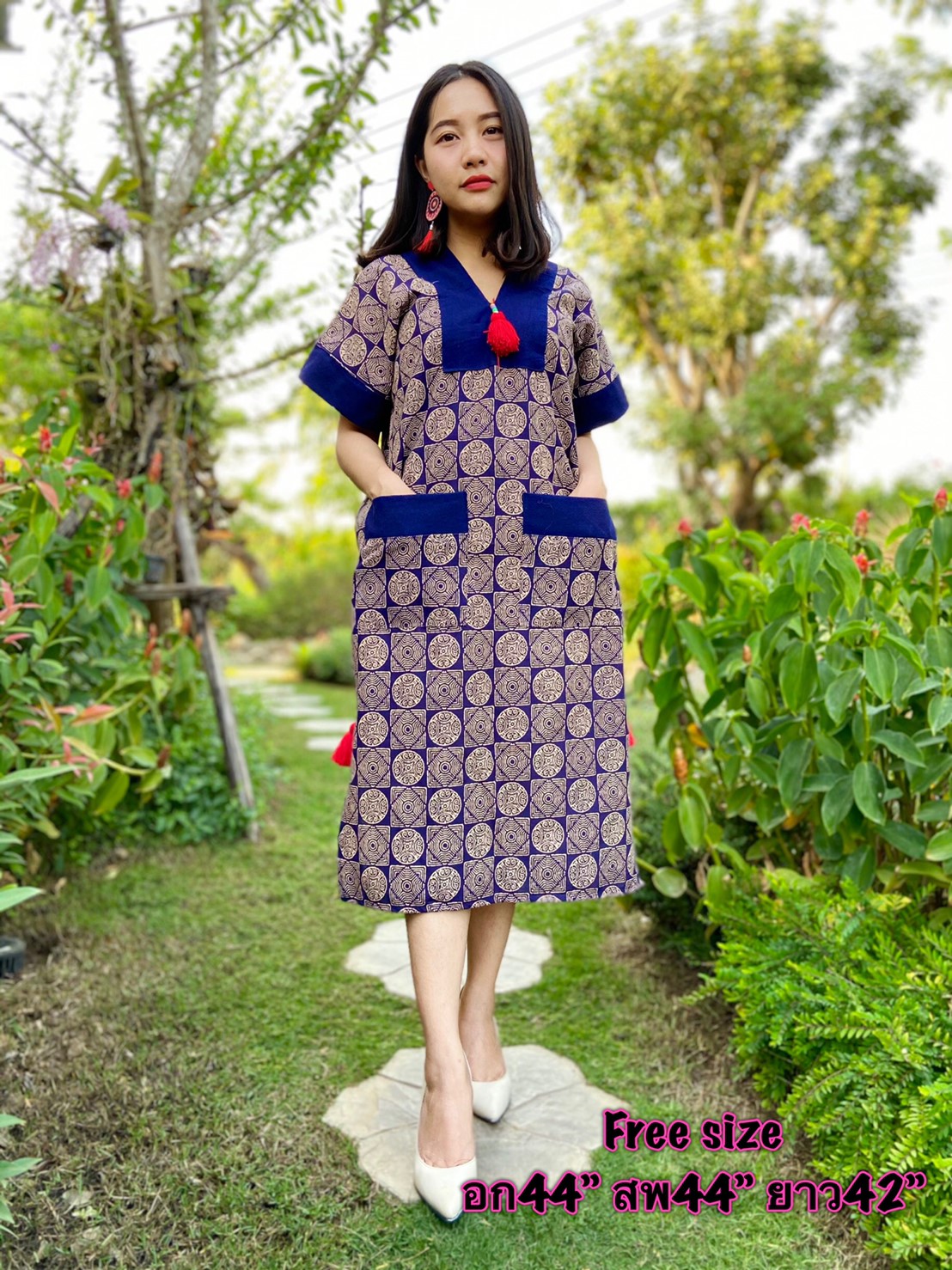 เดรสผ้าฝ้ายแขนสั้น แต่งพู่