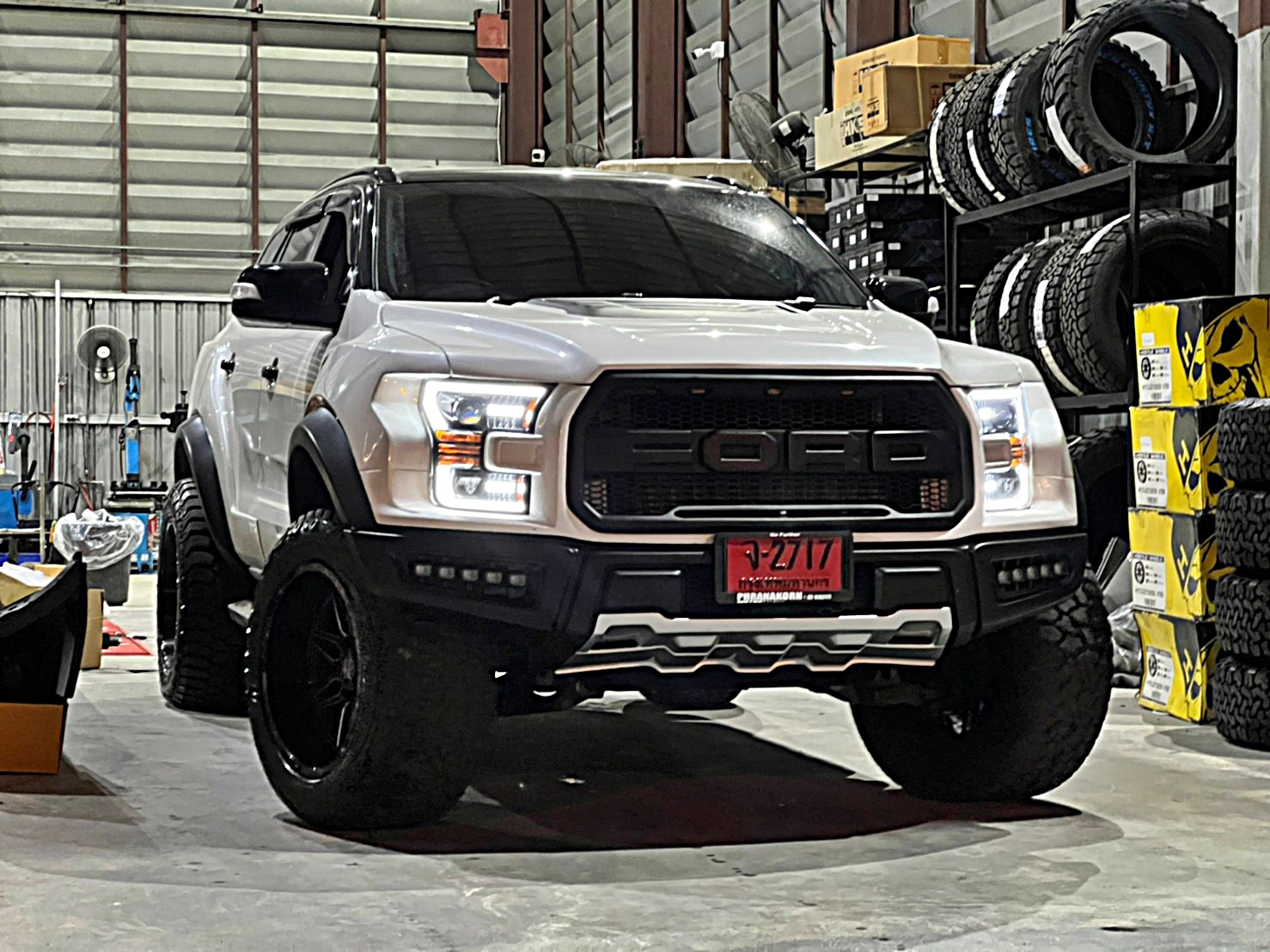 #FORD_EVEREST_ทรงเมกา ที่ STEP9