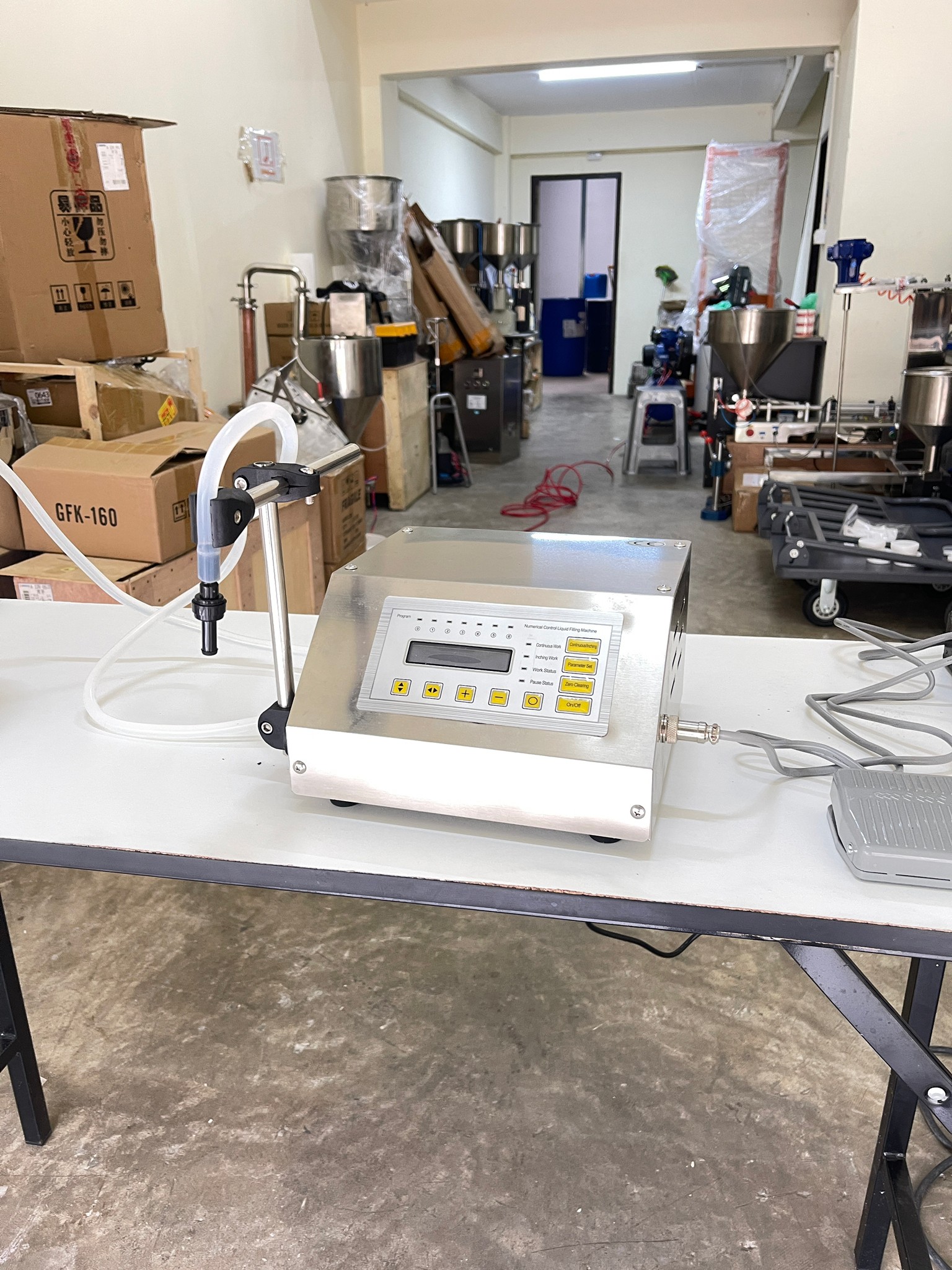 13940 เครื่องบรรจุของเหลว ระบบดิจิตอล GFK-160