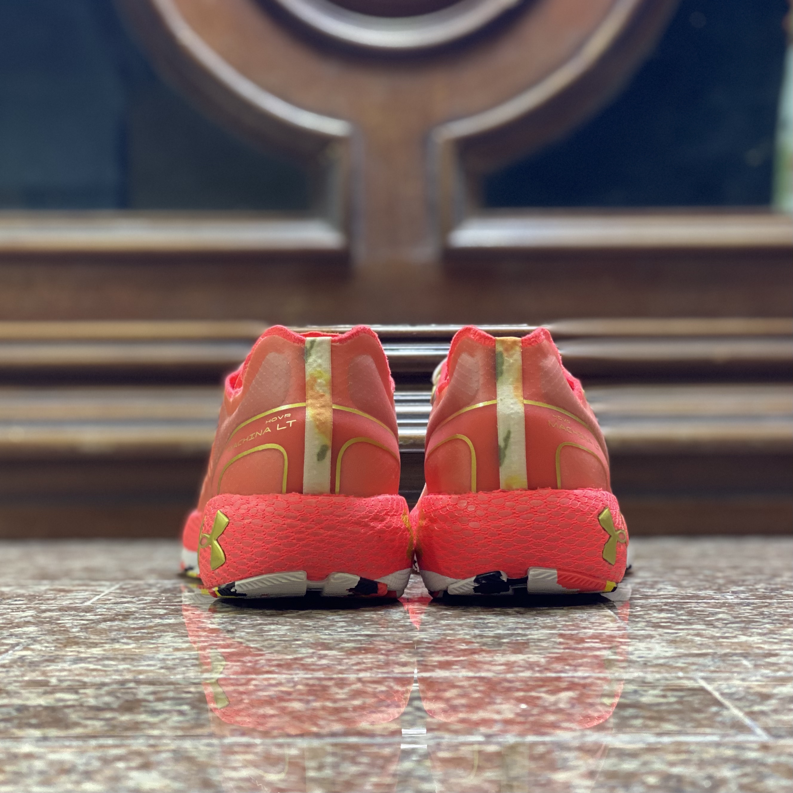 รองเท้าวิ่ง Under Armour HOVR Machina LT ‘LIMITED’ (W6.5US)