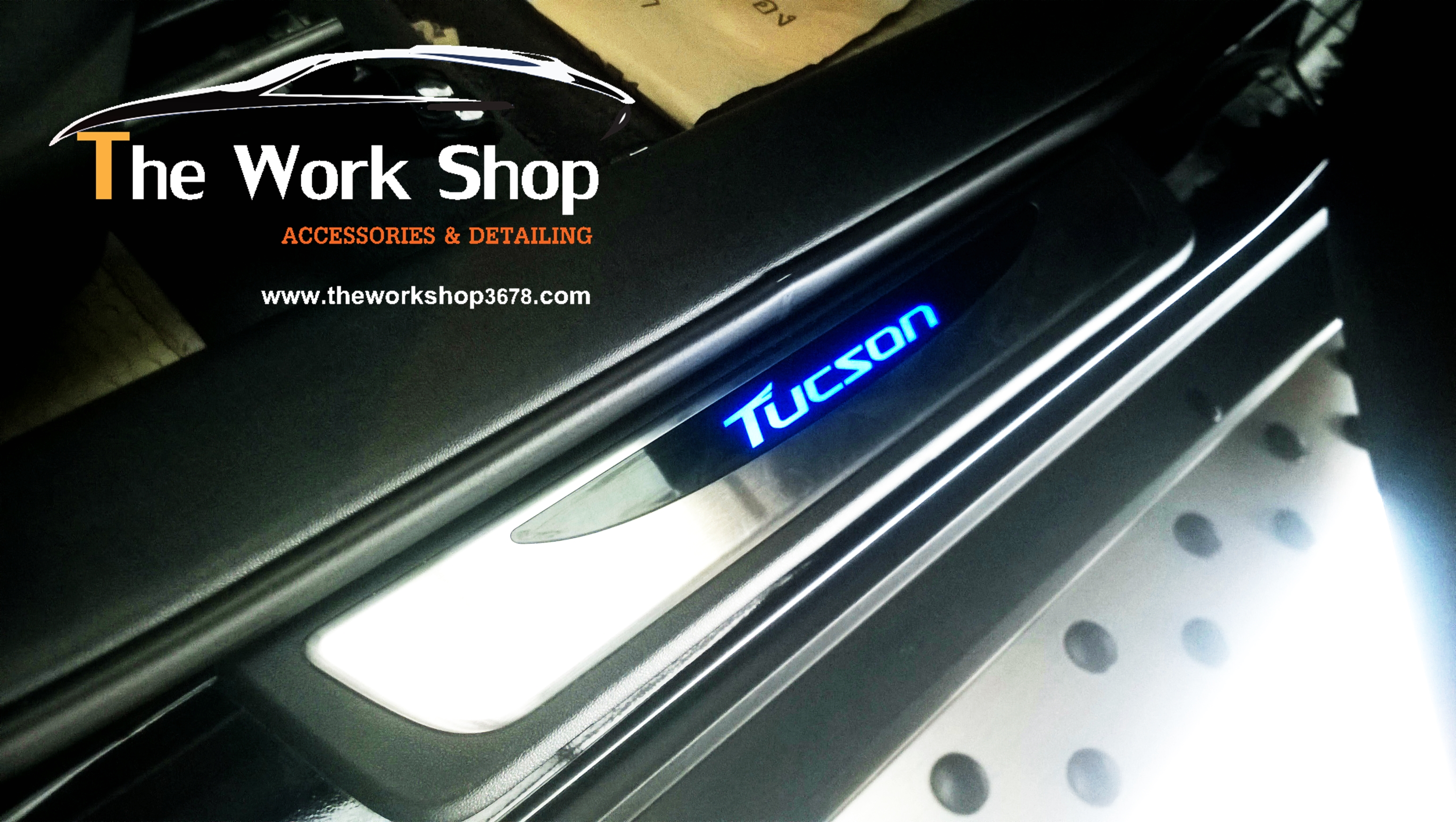 LED Door Scuff Plate Type C for Tucson ( กาบข้างไฟ LED แบบ C )