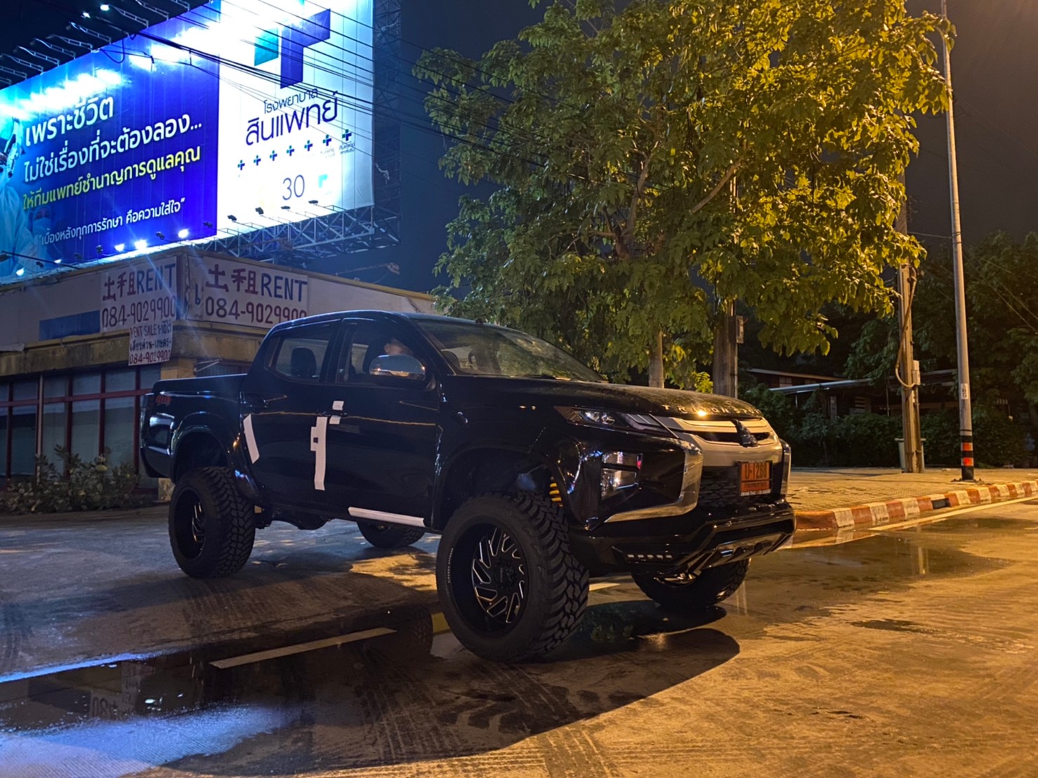 TRITON 4X4 จัดทรงเมกา