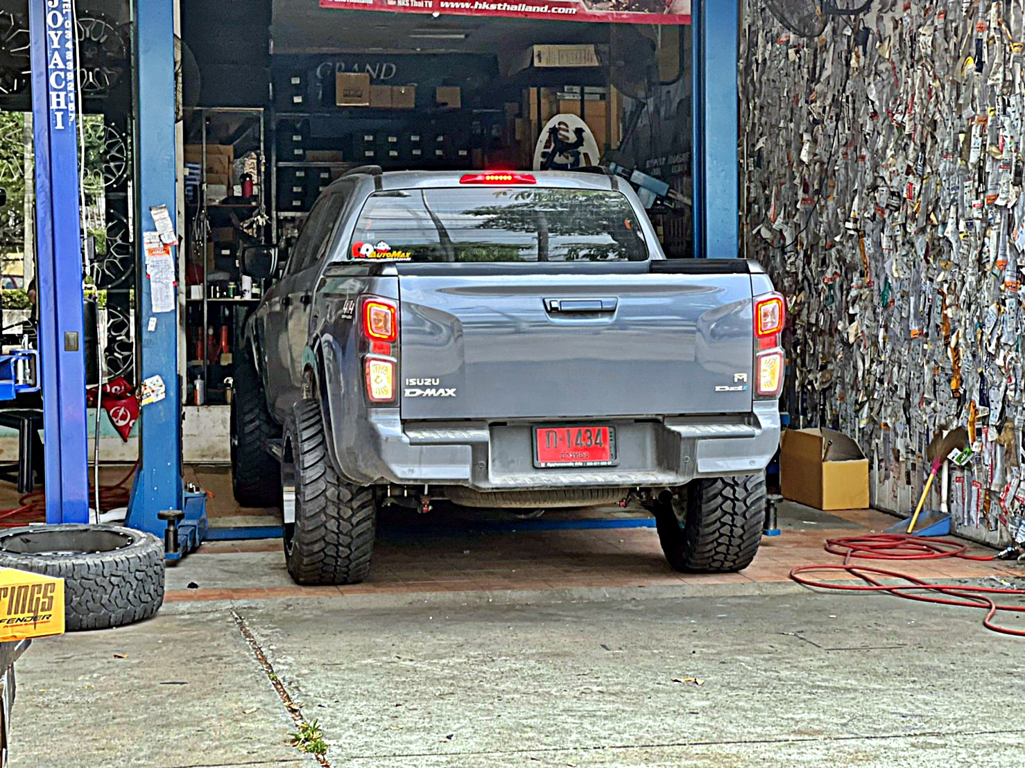 D-MAX ทรงเมกา จากอุธยา